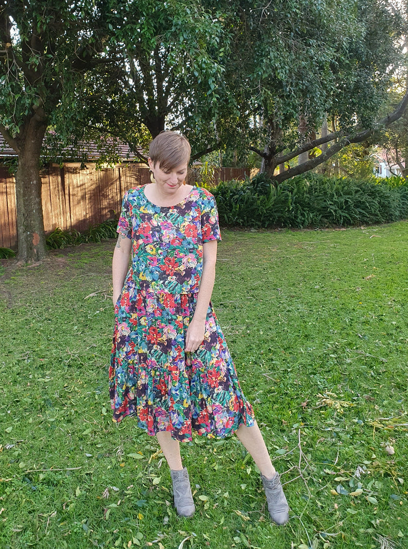 Painterly Floral Daisy top