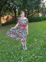 Painterly Floral Daisy top