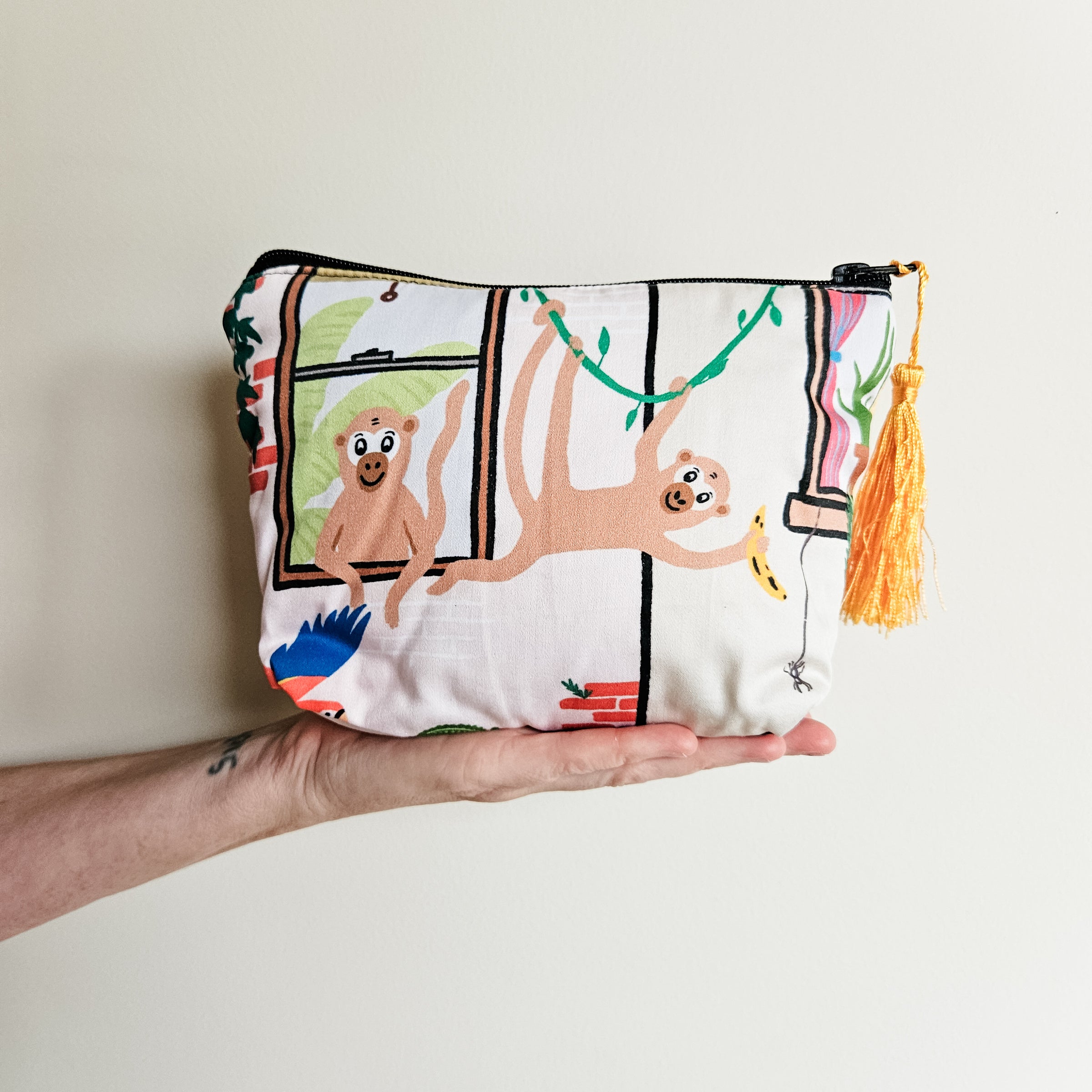 Zoo York make-up zip pouch