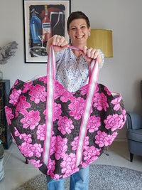 Giant heart tote bag