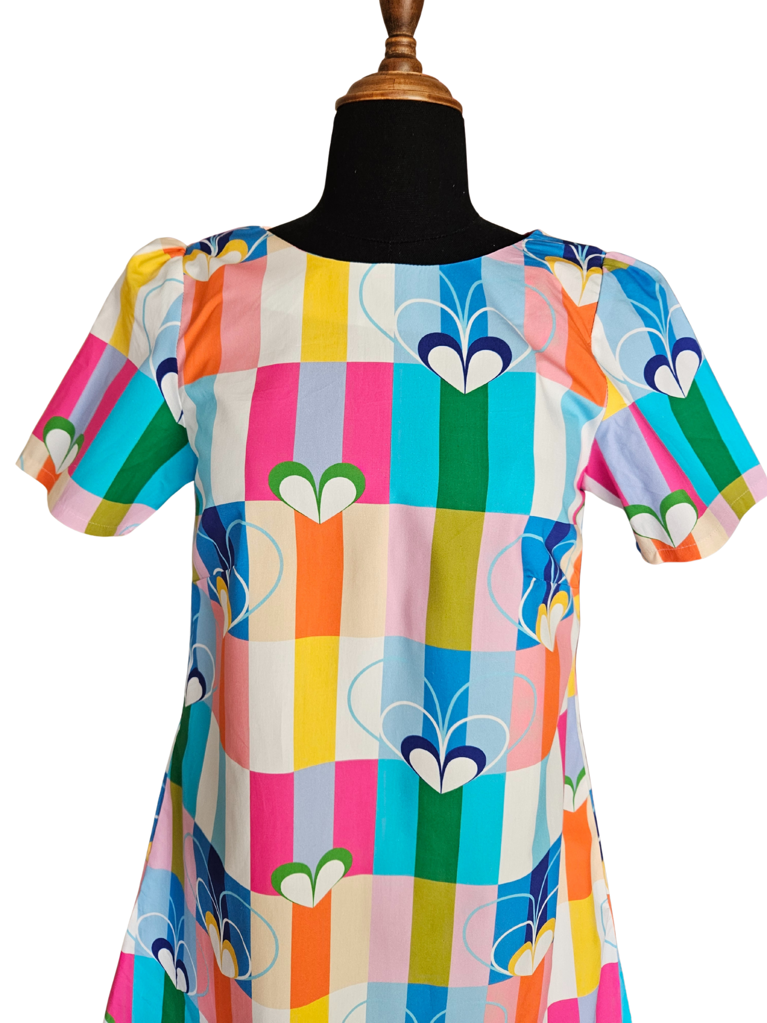 Colourful hearts top